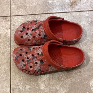 Vera Bradly crocs